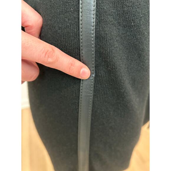 Loro Piana 100% Cashmere Sweater Dress Black classic lambskin belt sz 40 Italy - Picture 14 of 14